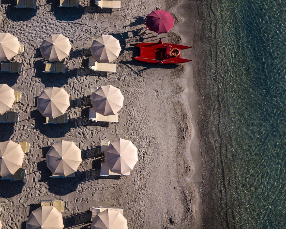 Le Palmette Suites Cagliari Exterior foto