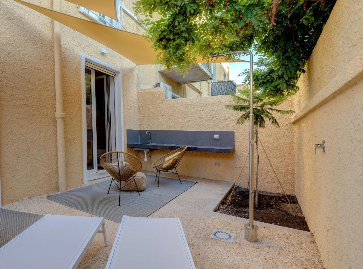 Le Palmette Suites Cagliari Exterior foto